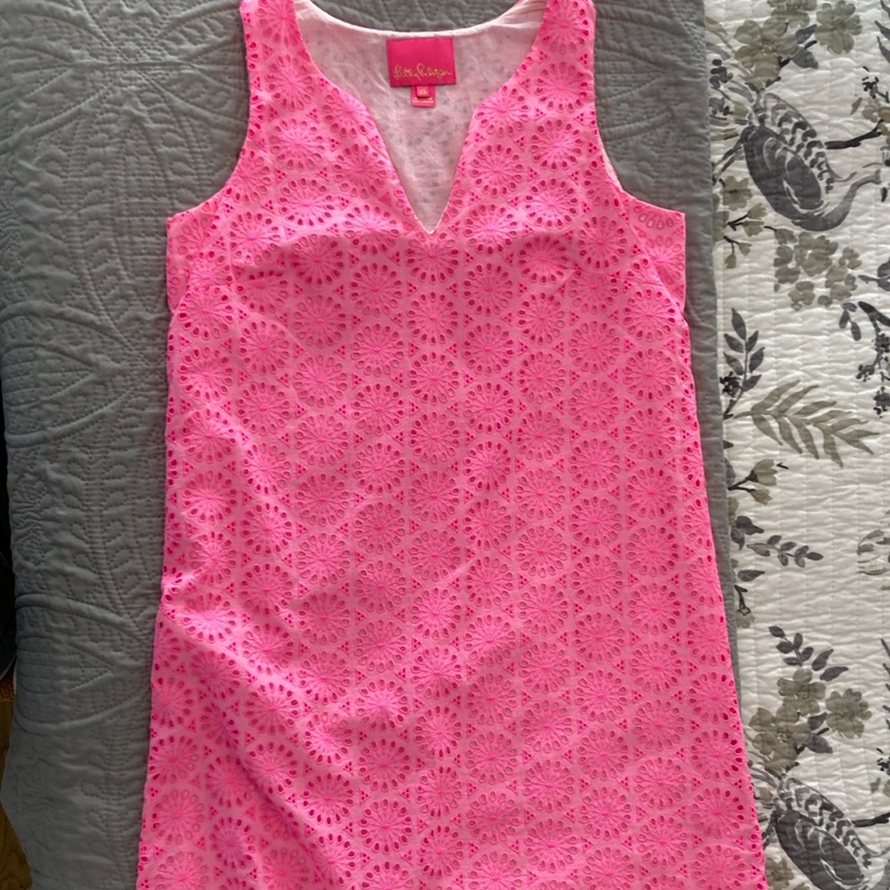 Fun and flirty Lilly Pulitzer dress size xs